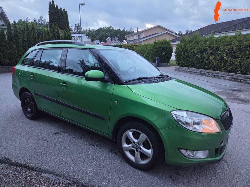 skoda-fabia-12-8v-tsi