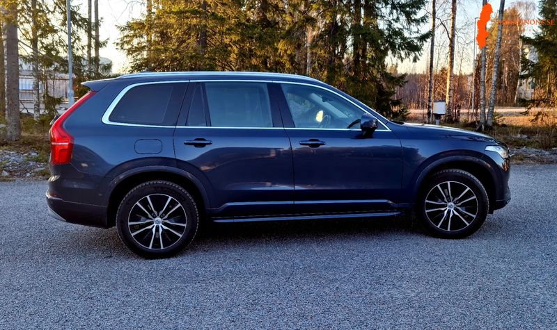 volvo-xc90-b5-momentum-awd