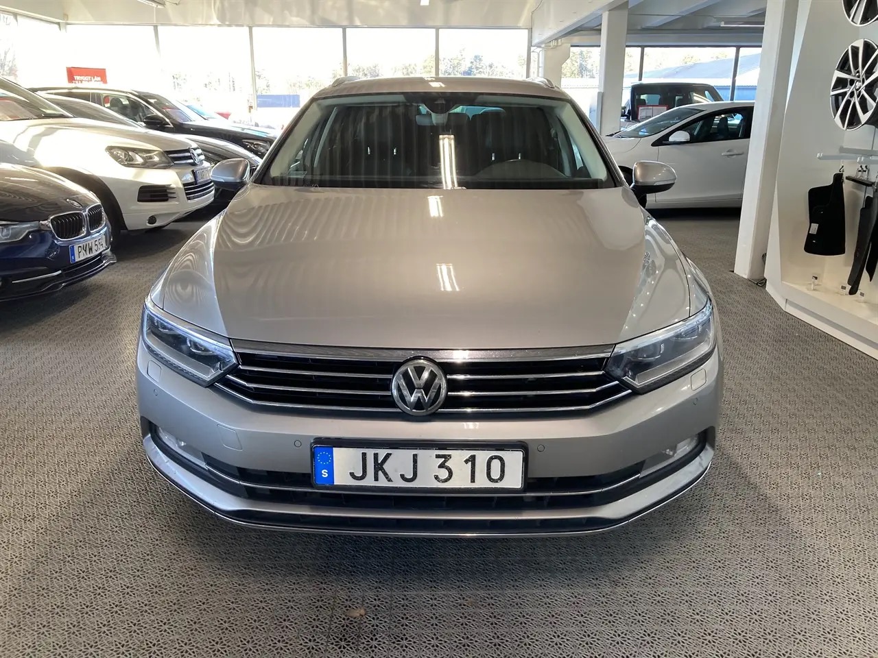 volkswagen-passat-sportscombi-20-tdi-dpf-scr-bmt-4motion-dsg-sekventiell
