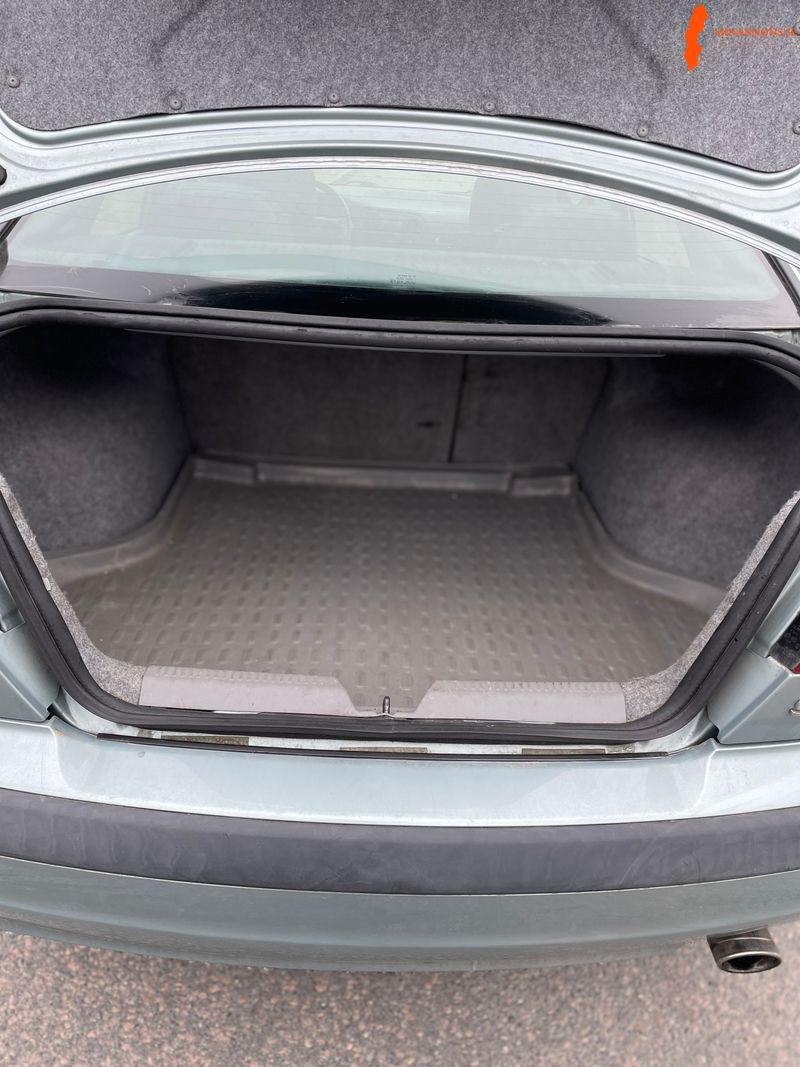 volvo-s40-18-2004-lagmilare