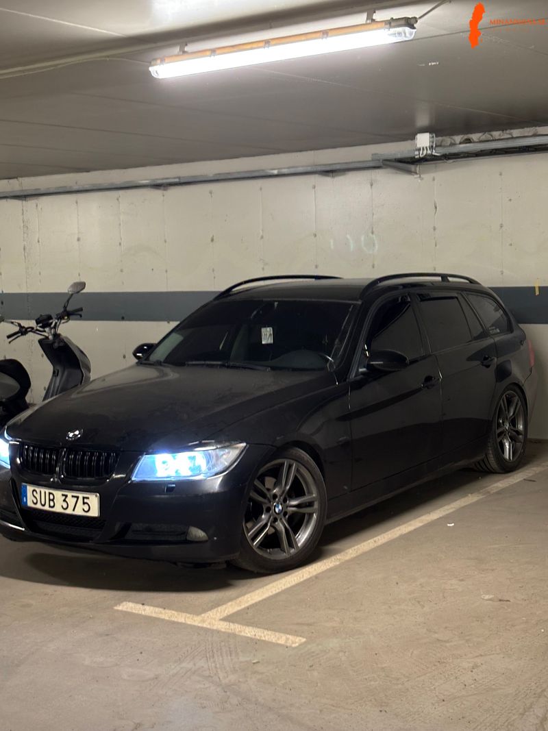 bmw-e91-318-i-a-traktor