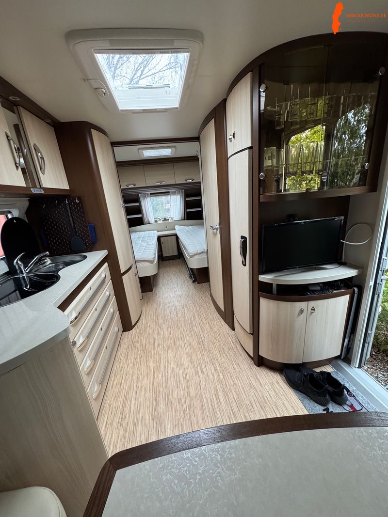 hobby-560-ul-prestige-13