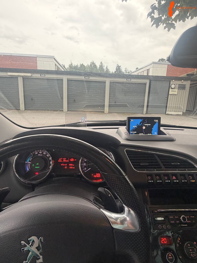 peugeot-3008-20-td-hybrid4