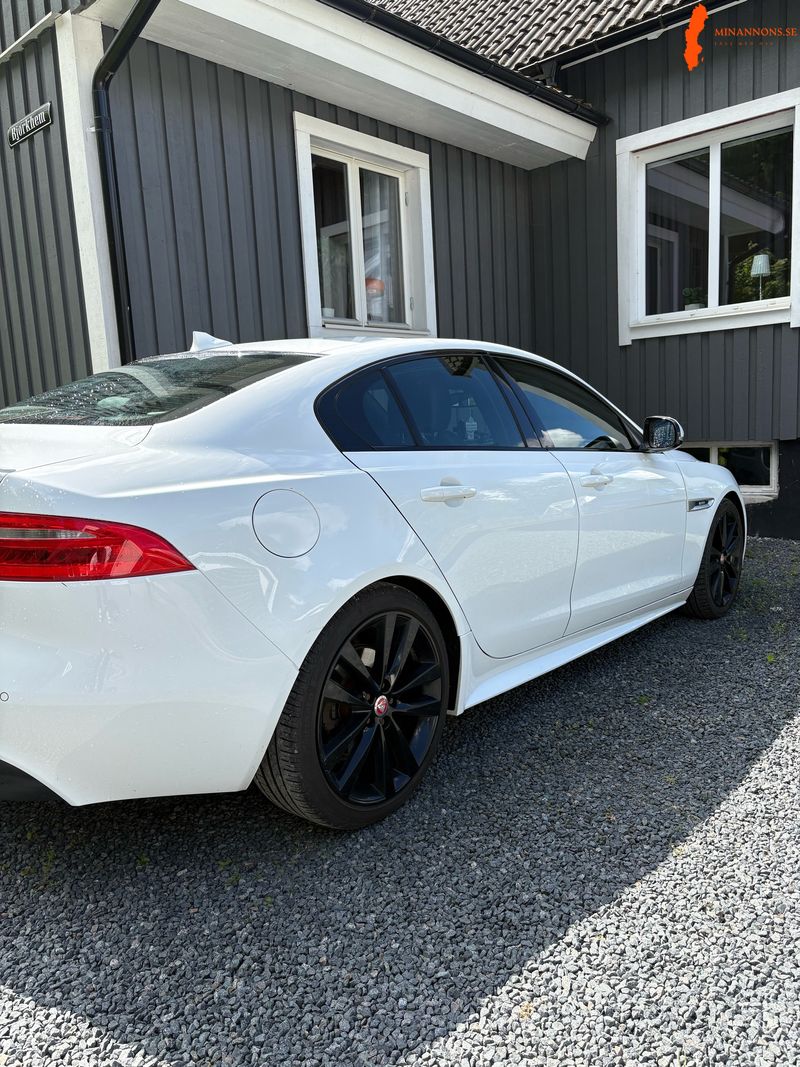 jaguar-xe-r-sport-20-i4-td-rwd
