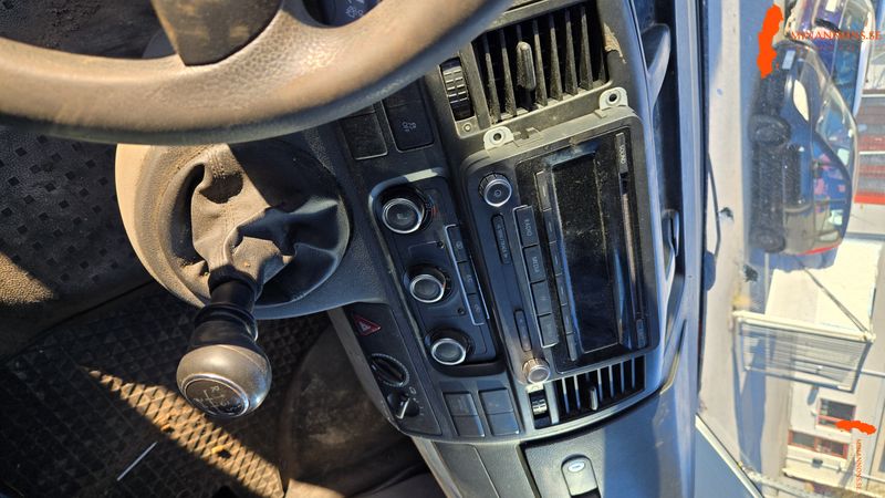 volkswagen-transporter-sald