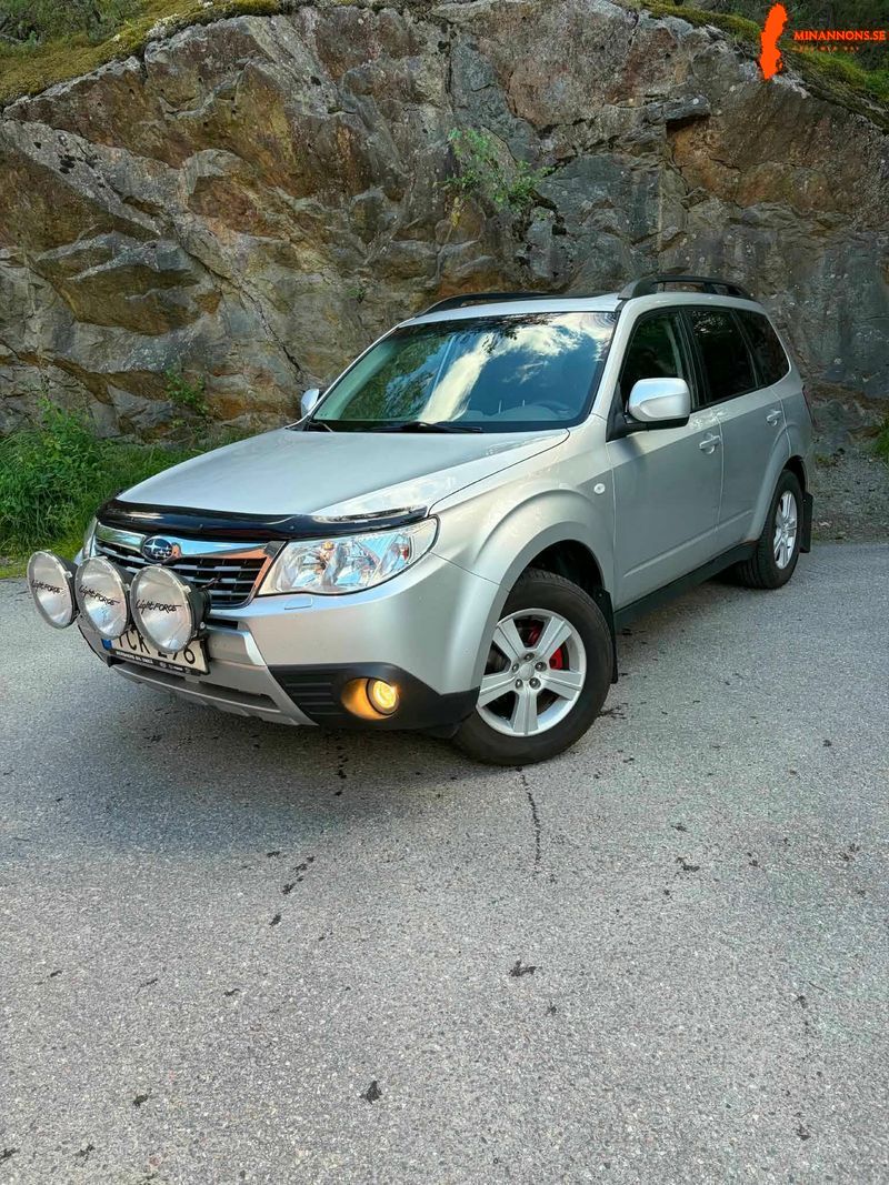 subaru-forester-20-bensin-16v-awd