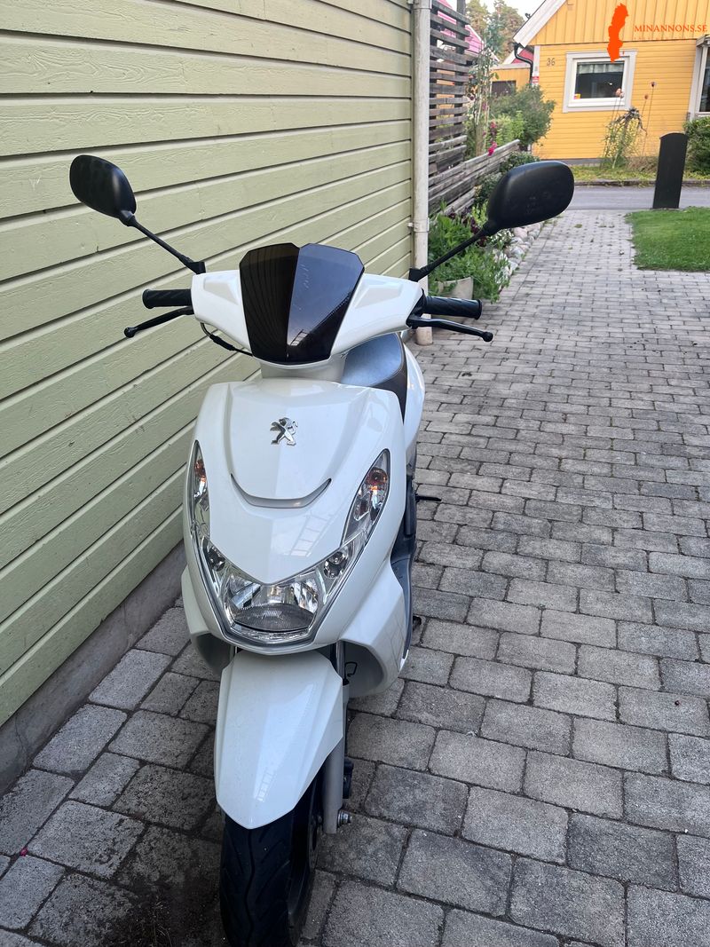 peugeot-kisbee