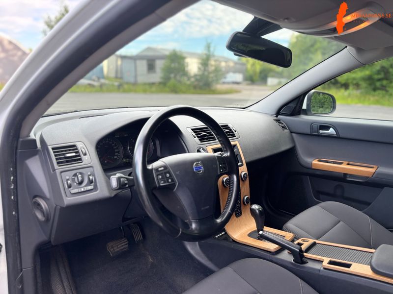 volvo-v50-d3-20-fwd