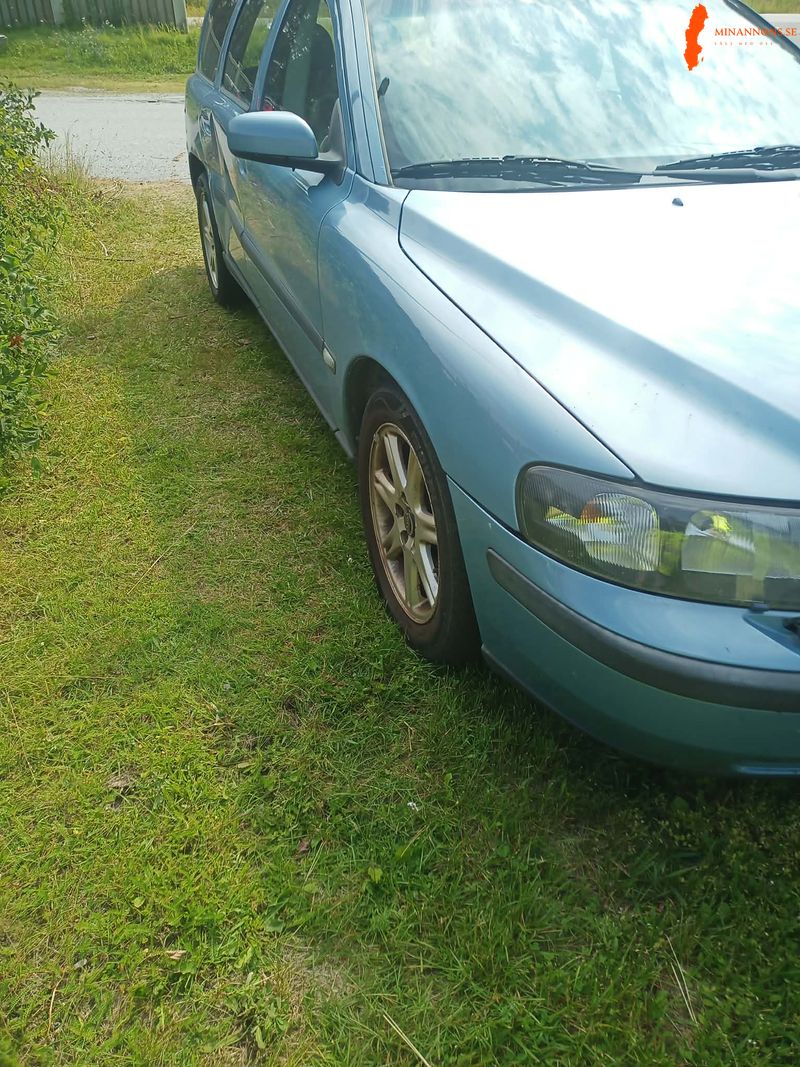 volvo-v70-25t-2004