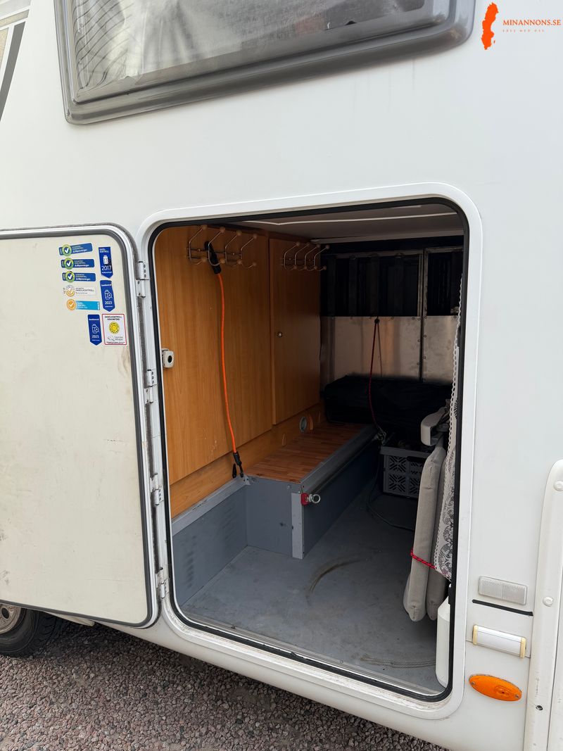 ford-transit-lmc