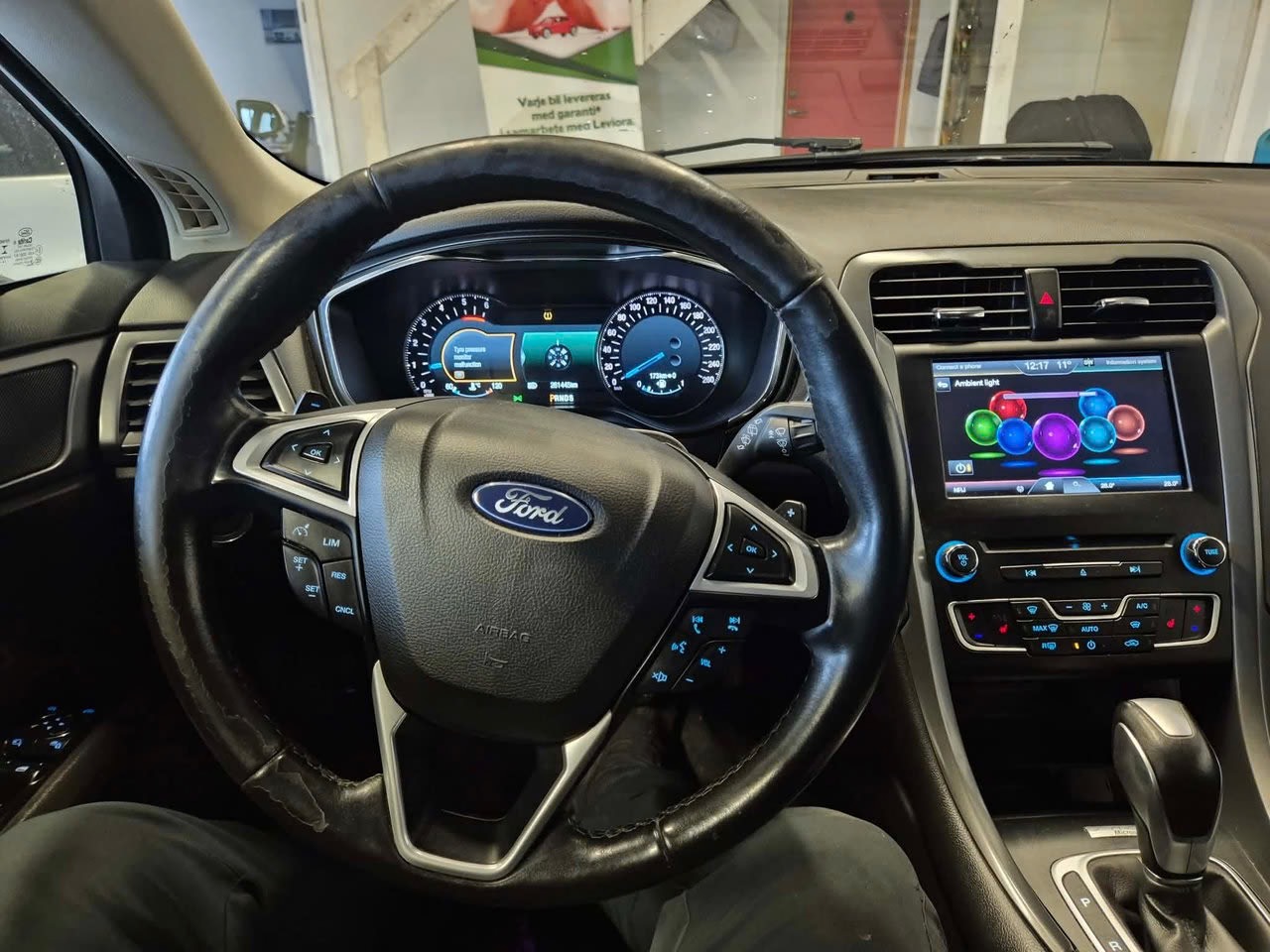 ford-mondeo-kombi-20-tdci-powershift