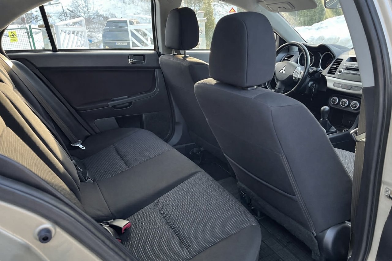 toyota-yaris-5-dorrar-133-dual-vvt-i