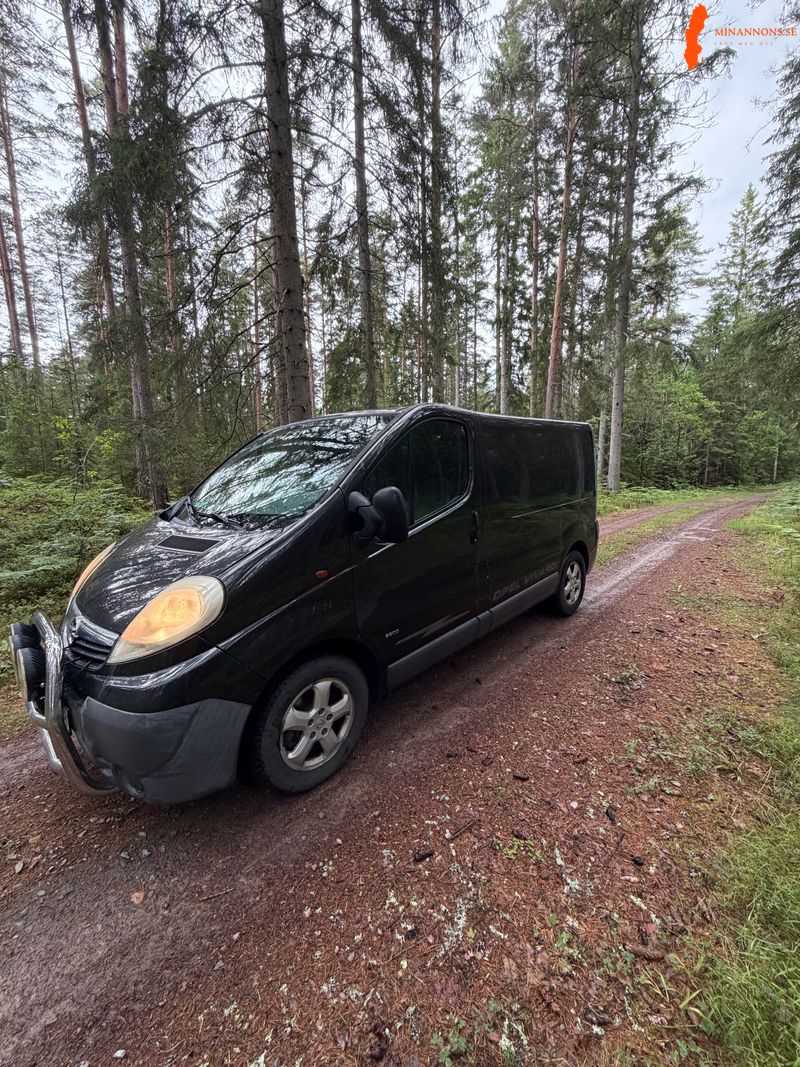 opel-vivaro-25dcti