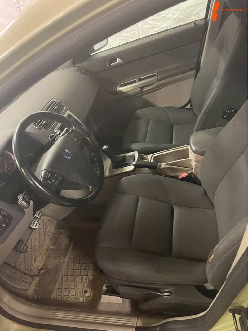 volvo-volvo-m-s40-18-16v-fwd