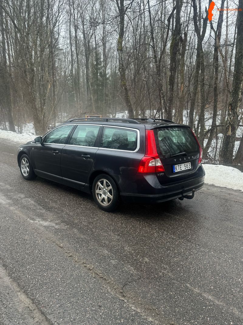nybesiktad-volvo-v70-16drivee-2011
