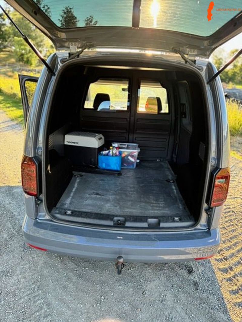 volkswagen-caddy-20-tdi-scr-bmt-fwd
