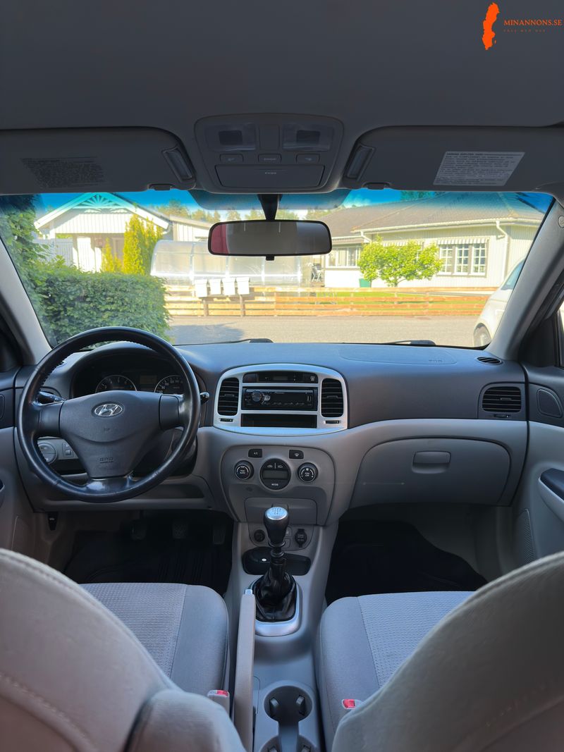 hyundai-hyundai-accent-16-m5-16-16v-fwd