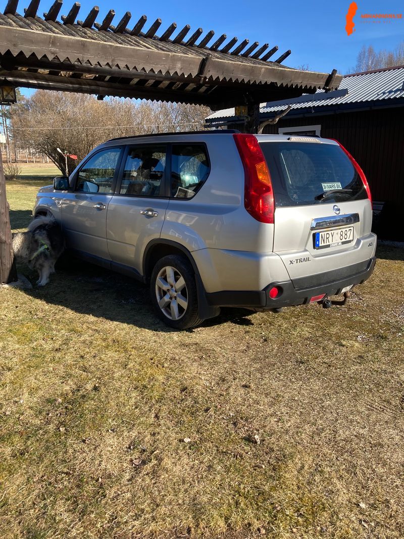 parlan-basta-bilen-en-riktig-skogsbil-barnbil-hundbil-den-bara-gar-och-gar