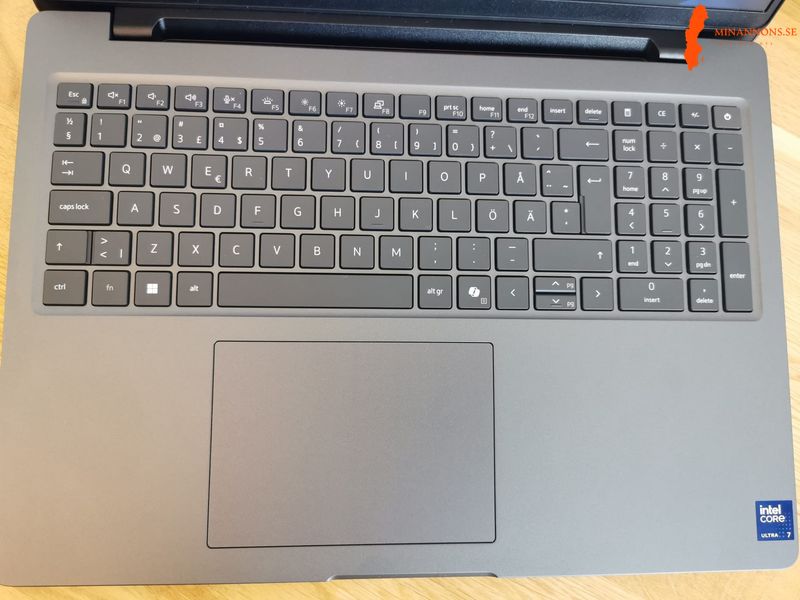dell-pro-max-16-mc16250-core-ultra-7-265h-rtx-pro-2000-64gb-ram
