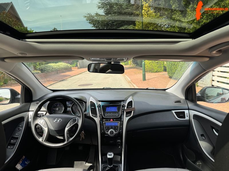 hyundai-i30-16-crdi-panoramatak