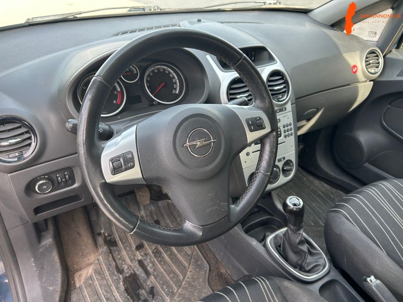 opel-corsa-13-cdti-2011