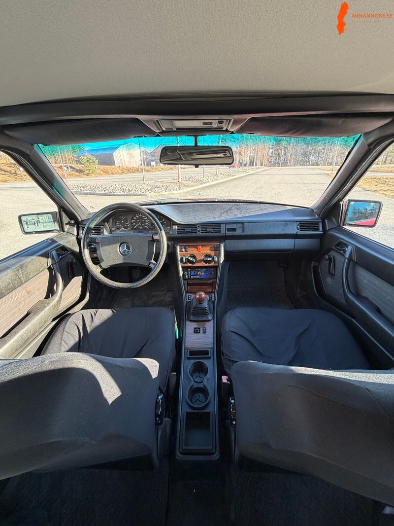 mercedes-benz-mercedes-benz-200