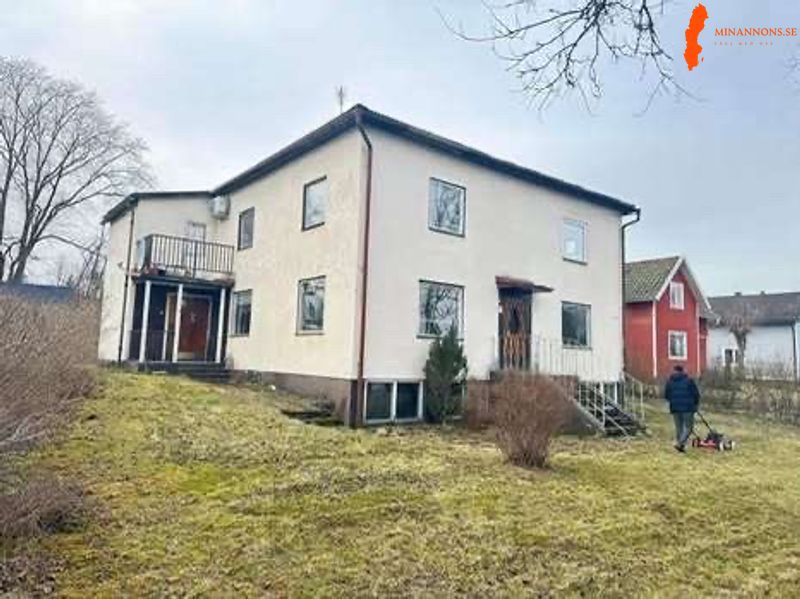 renoveringsobjekt-med-stor-potential-i-vetlanda-axelforsvagen-1