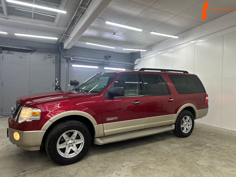 ford-ford-expedition-el-v8-299hk-8-sits