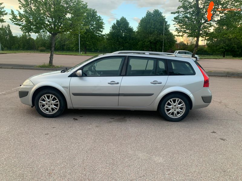 renault-megane-16-16v-eco2-flex-fuel