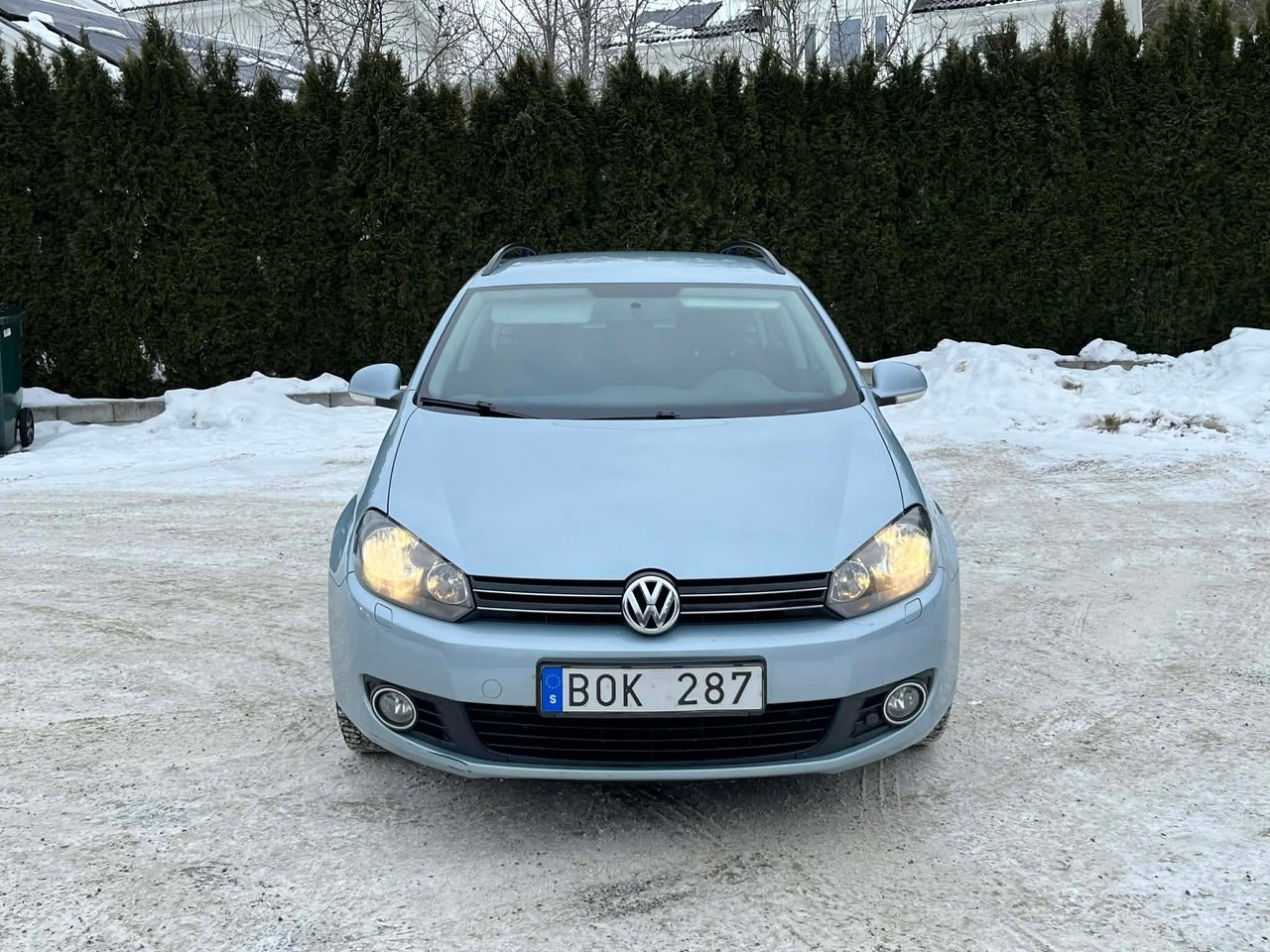 volkswagen-golf-variant-16-multifuel