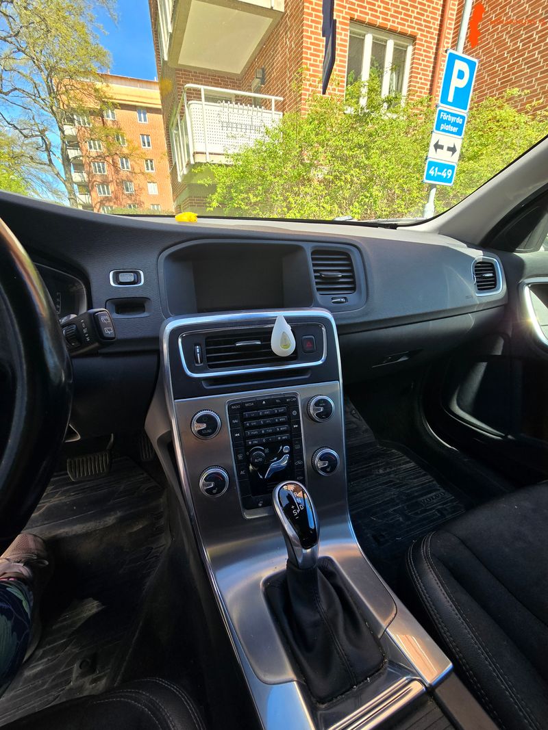 volvo-v60-d4e-20-fwd