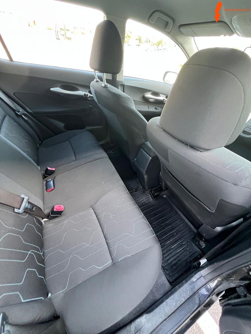 toyota-toyota-auris-14-d-4d-fwd