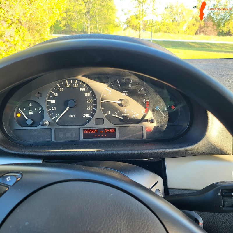 bmw-bmw-318i-touring-318i-rwd