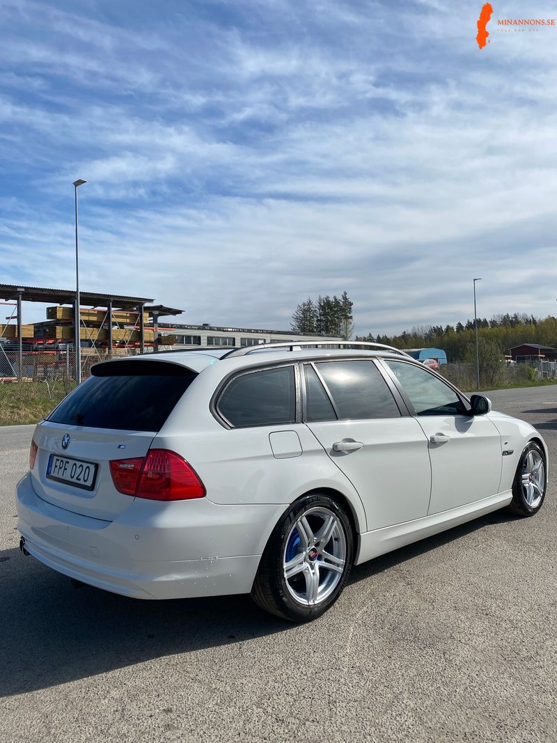 bmw-bmw-320i-touring-320i-rwd