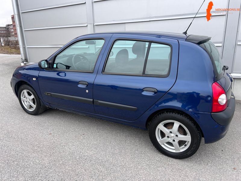 renault-clio-5-dorrars-halvkombi-14-automatisk-98hk-comfort2005