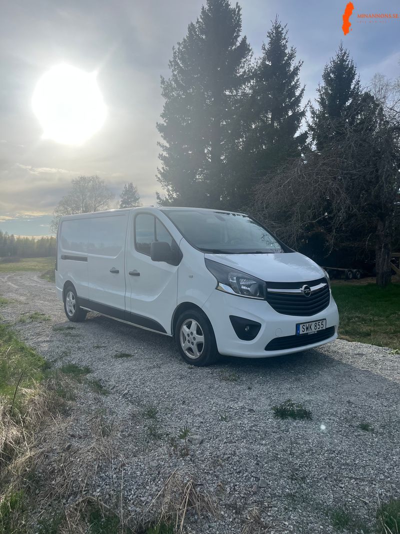 opel-vivaro-120hk