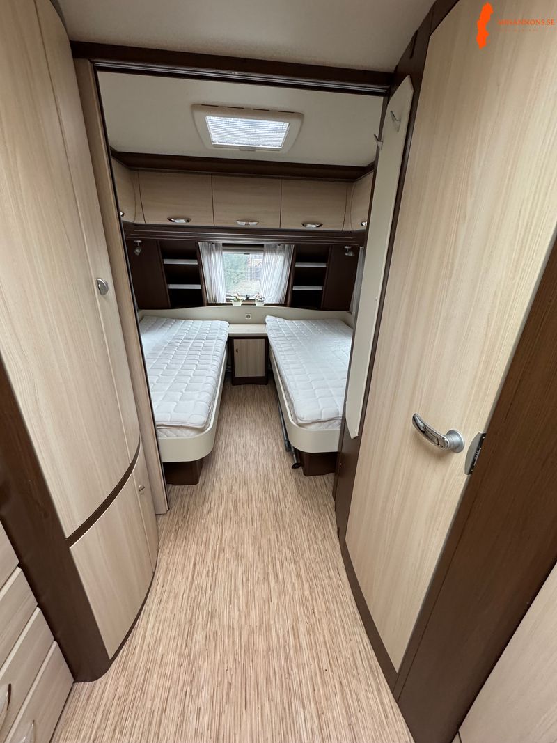 hobby-560-ul-prestige-13