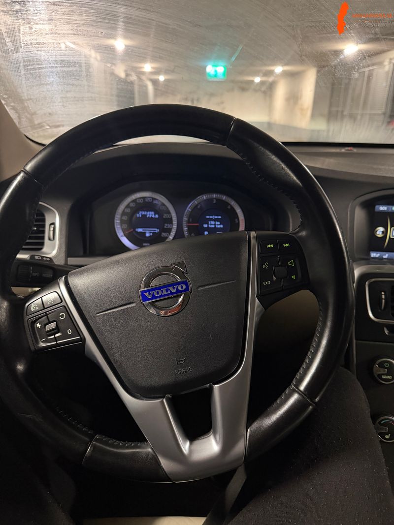 volvo-s60-d5-24-fwd