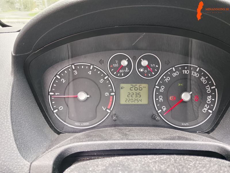 ford-ford-jh1-fiesta-13-8v-fwd