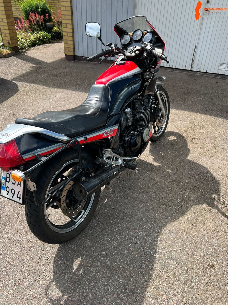 motorcykel-yamaha-xj-600