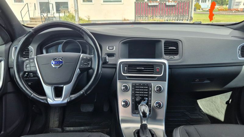 volvo-v60-cross-country-d4-24-awd