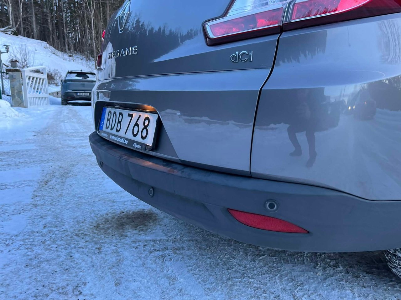 renault-megane-grandtour-15-dci