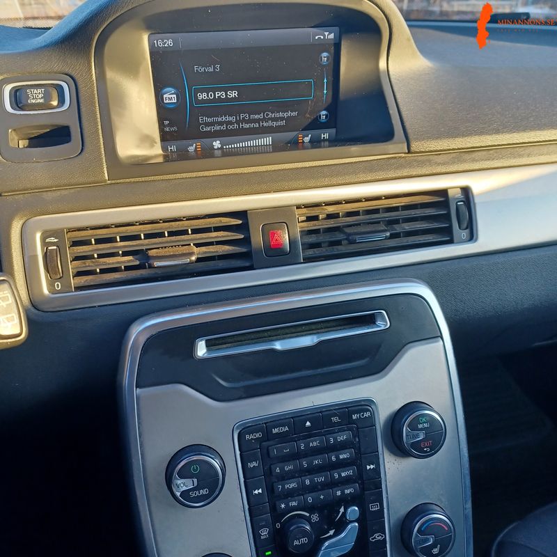 volvo-xc70-d4-saljesbytes