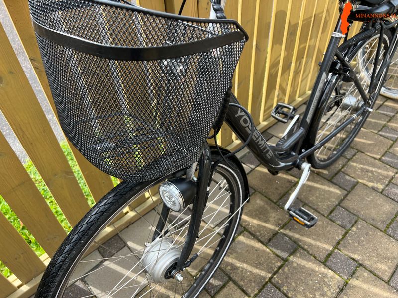 yosemite-e-comfort-28-el-cykel-fint-skick