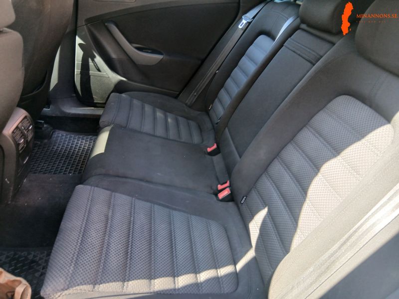 passat-kombi-20-tdi-177hk-rline-4wd-automat-aven-byte