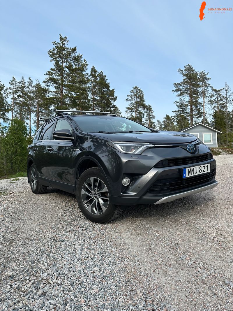 toyota-toyota-rav4-25-hybrid-awd-i