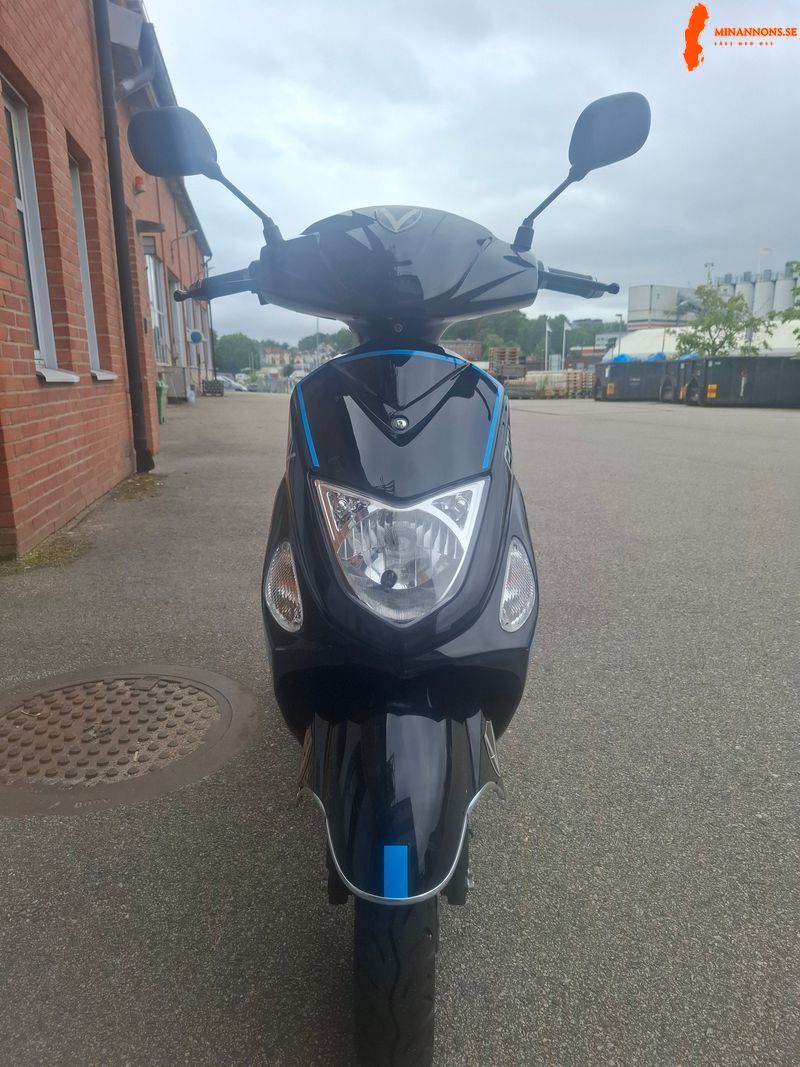 elmoped-arsmodell-2024-e-sun-3