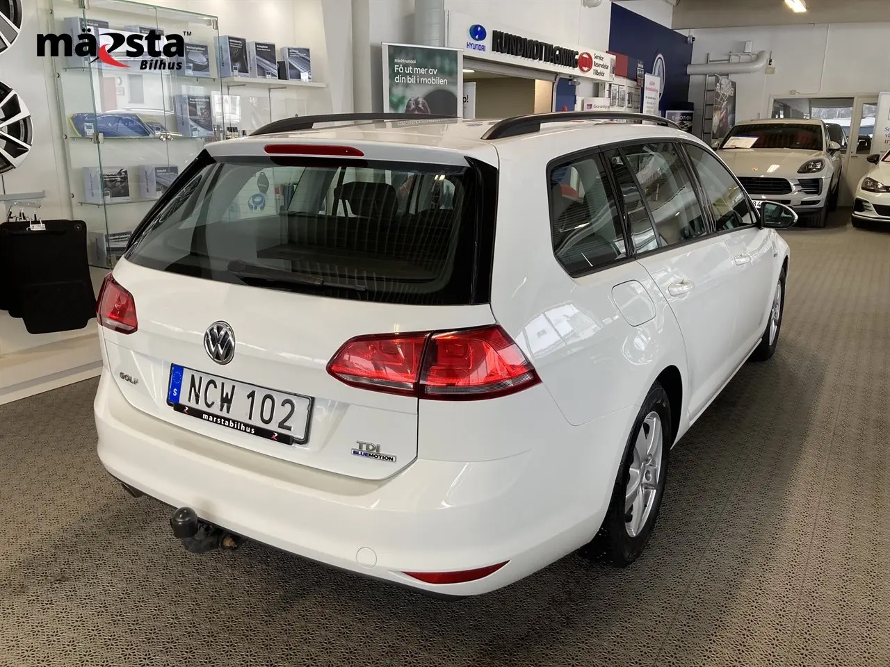 volkswagen-golf-sportscombi-16-tdi-dpf-bluemotion-manuell-110hk-2016