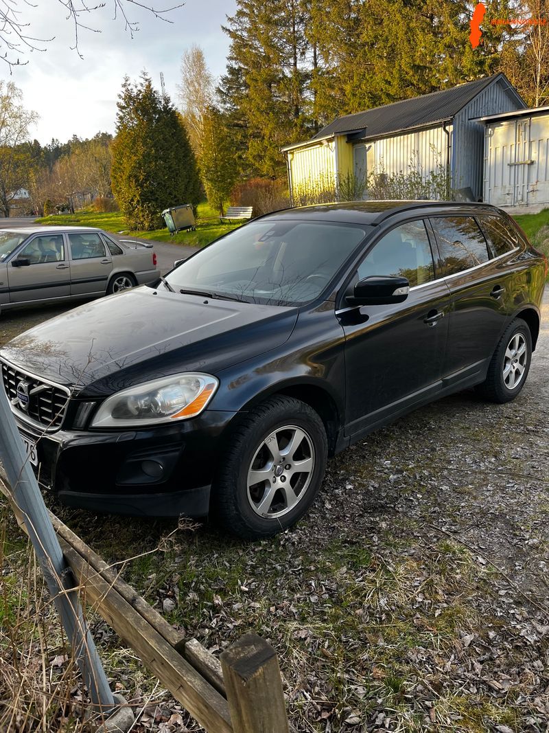 volvo-xc60-24-d-drive-fwd