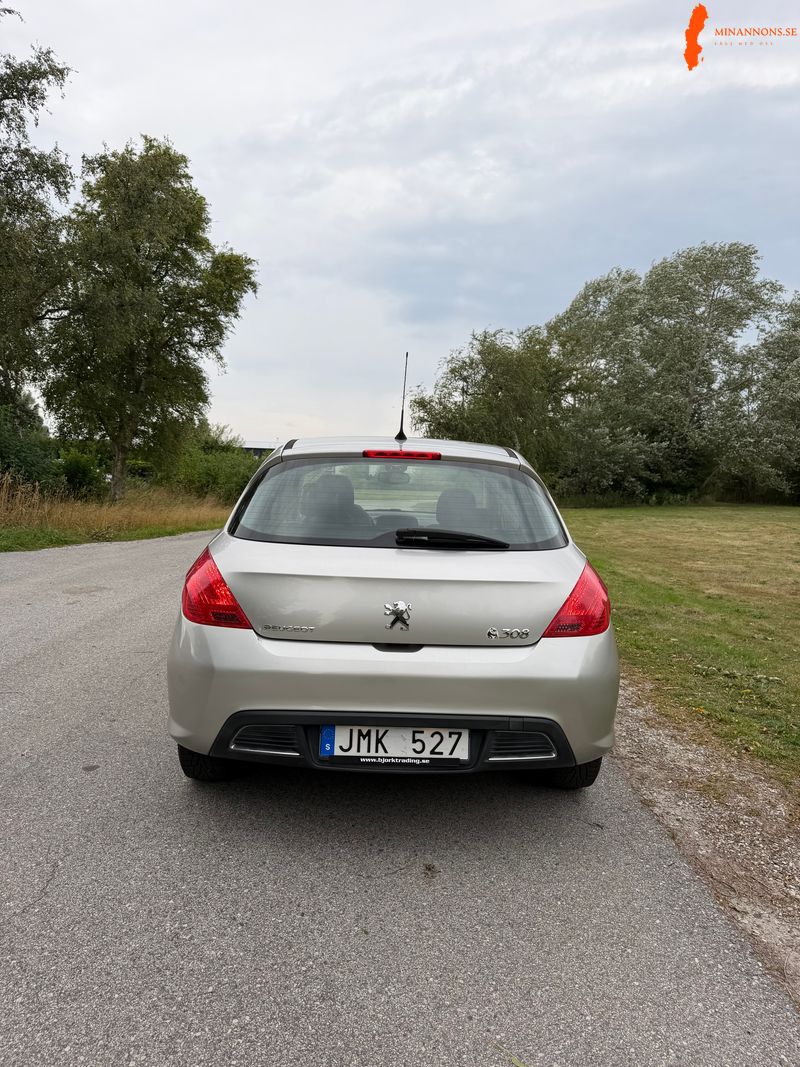 nybesiktigad-peugeot-308-16-5d-16-vt-i-lag-miltal